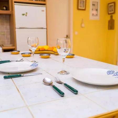 Appartement 2 Bed House With Mountain View