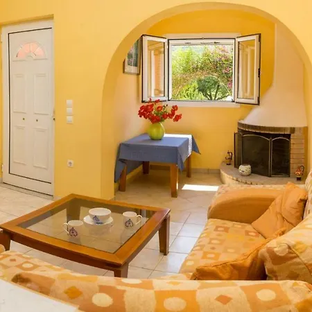 2 Bed House With Mountain View Apartment